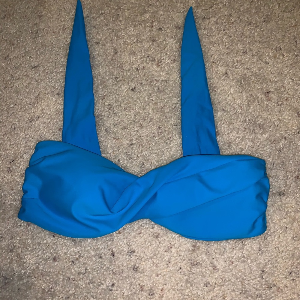 Strapless bathing suit 💙